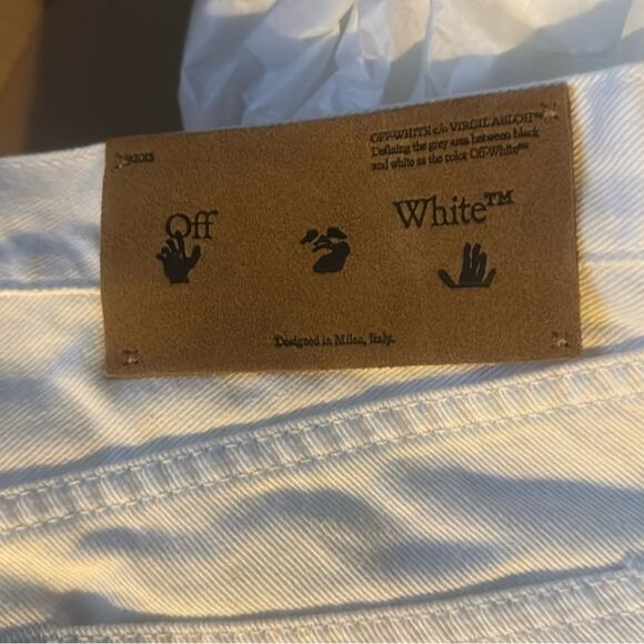 OFF-WHITE™ white Denim shorts 31 - Picture 6 of 15